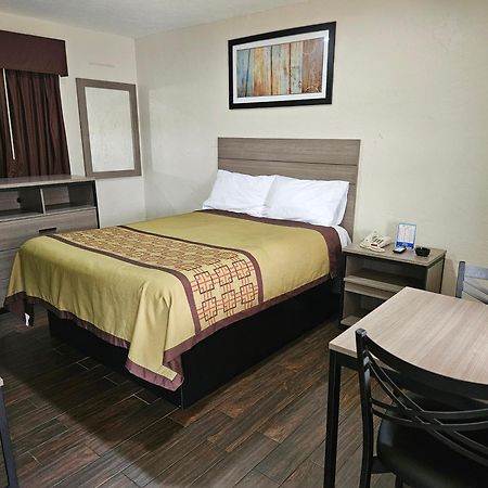 Deluxe Inn - Sarasota South Bradenton Екстериор снимка