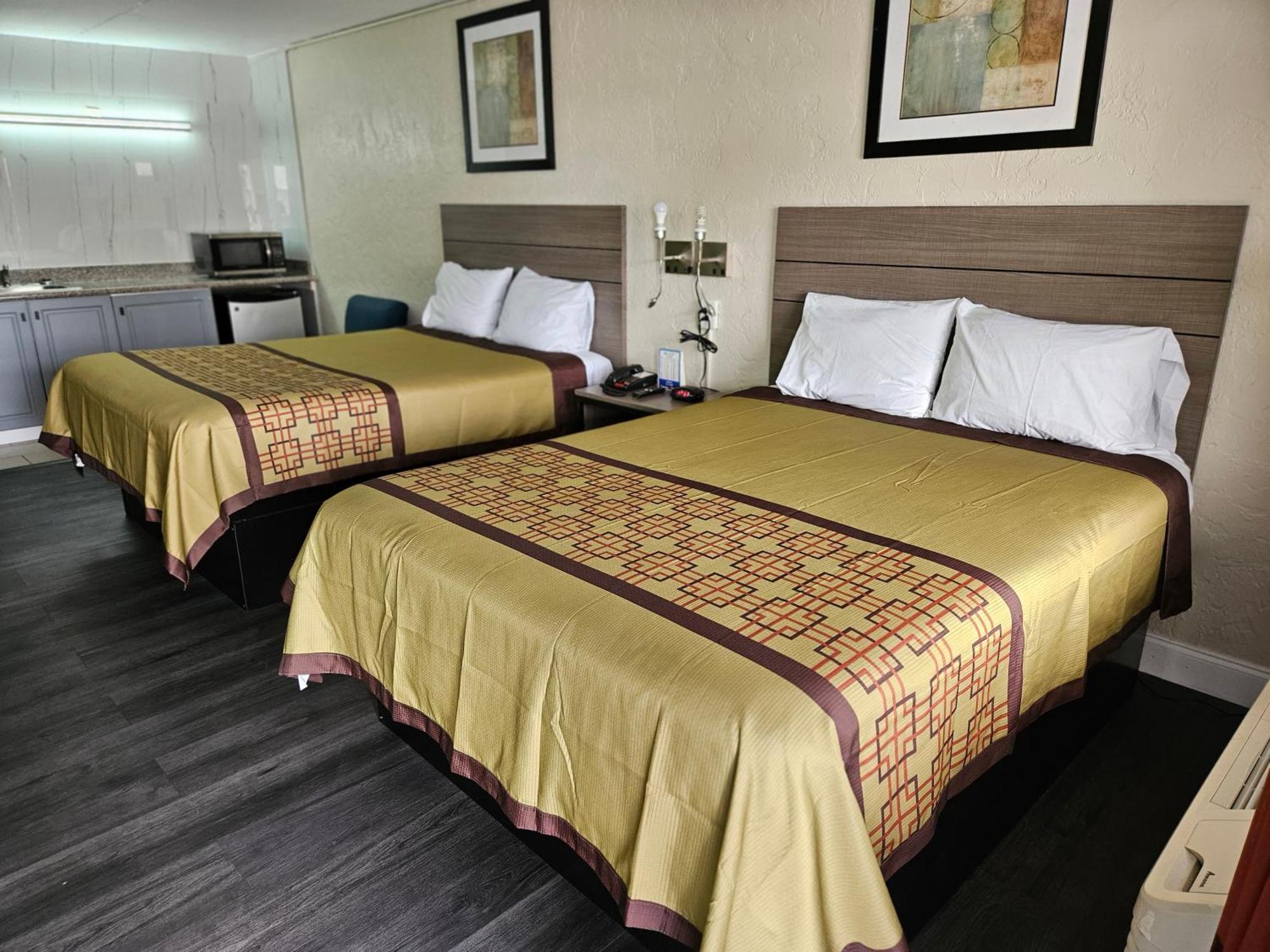 Deluxe Inn - Sarasota South Bradenton Екстериор снимка