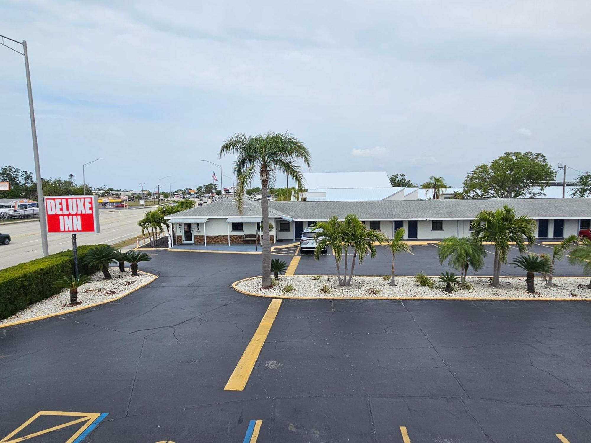 Deluxe Inn - Sarasota South Bradenton Екстериор снимка